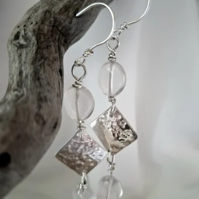 Quartz Beauty earrings- χειροποίητα κρεμαστά σκουλαρίκια με πέτρες Quartz
