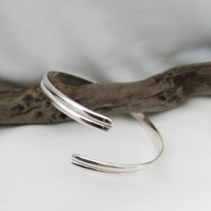 In a circle bracelet